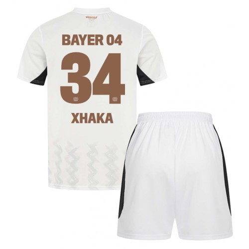 Dětský fotbalový dres Bayer Leverkusen Granit Xhaka #34 2024-25 Venkovní Krátký Rukáv (+ trenýrky)